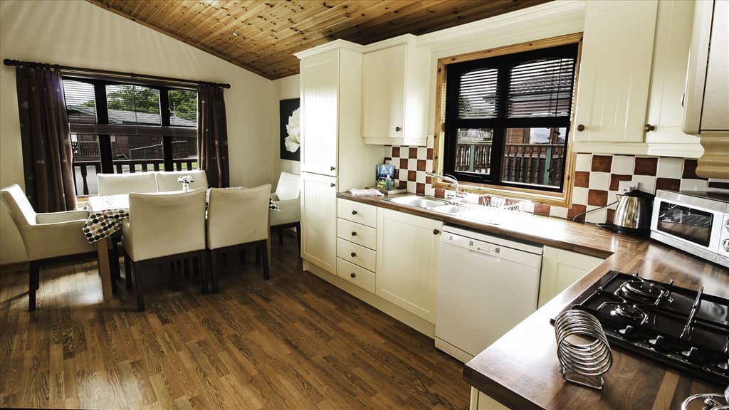 cabin-4-kitchen