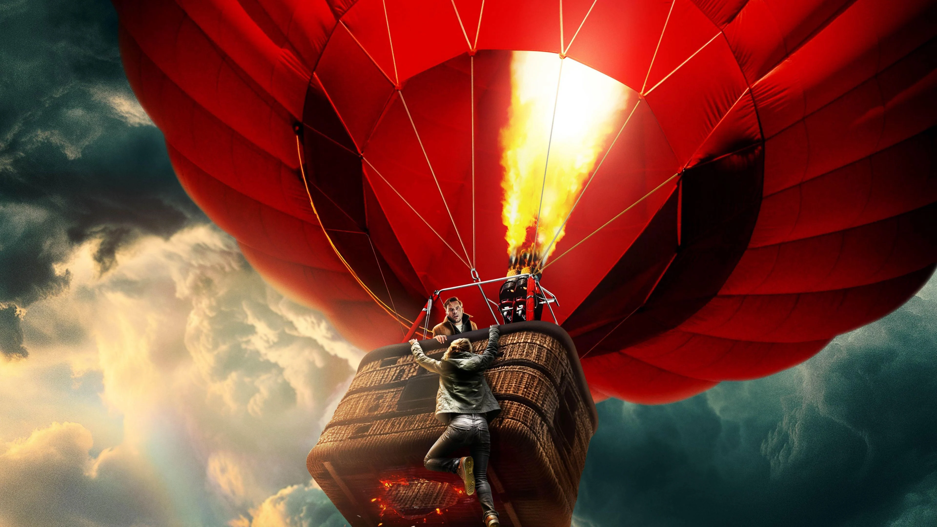 Bão Tố Không Trung Full