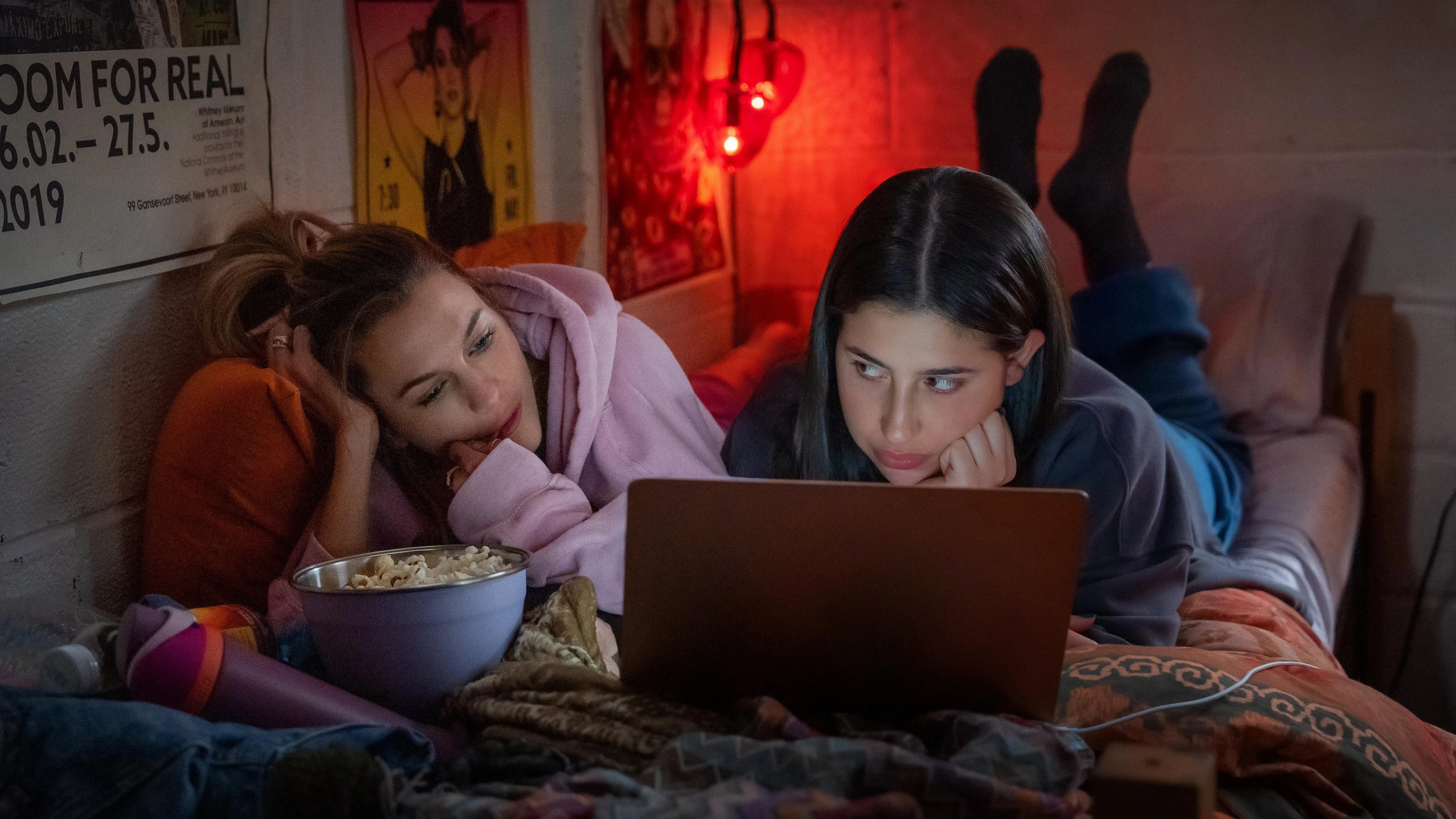 Bạn Cùng Phòng Full