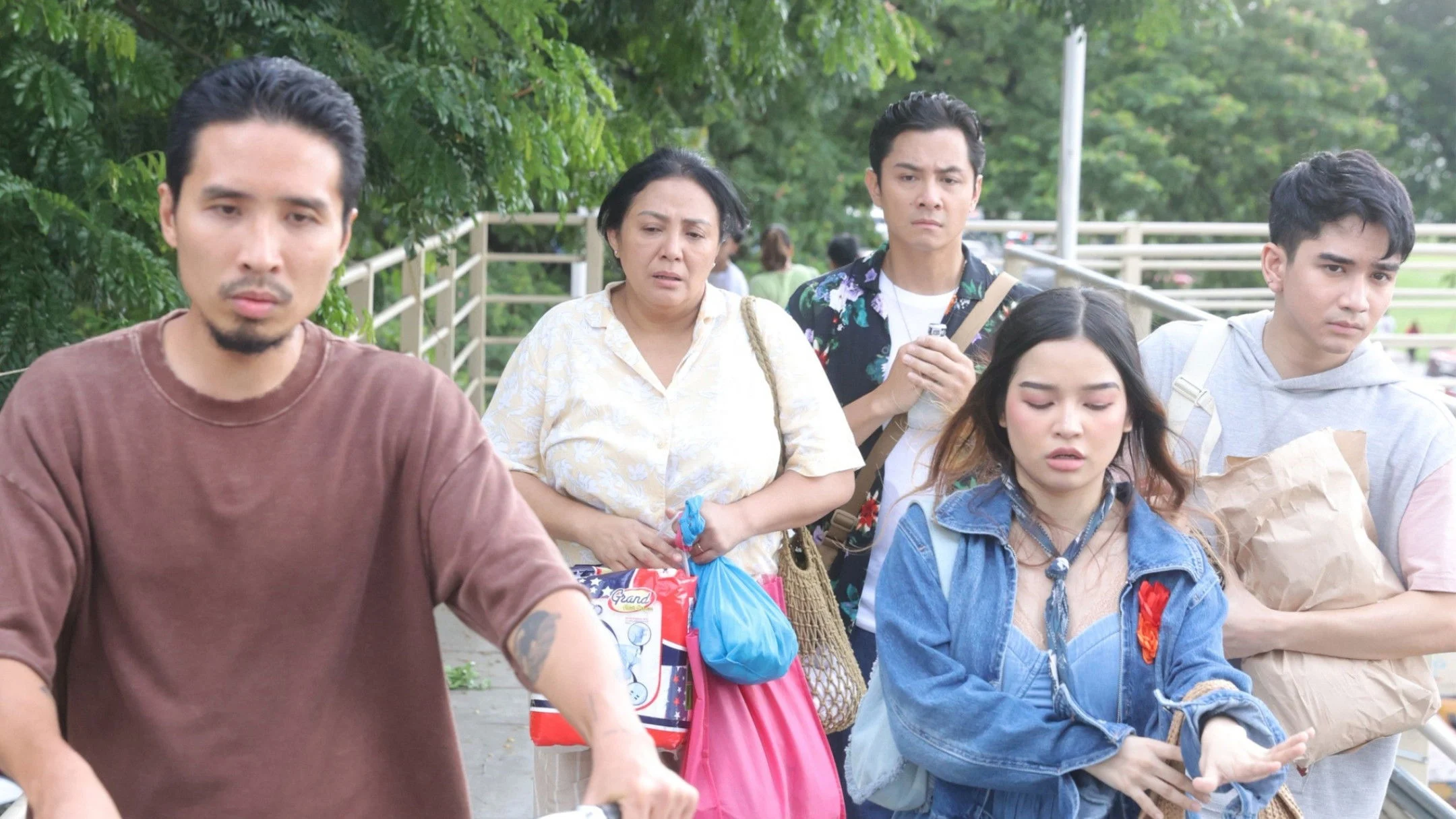 Chầu Bia Gin Cuối Full